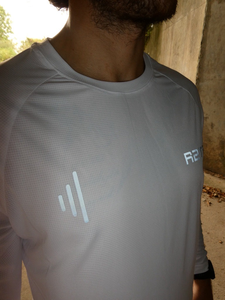 001 Long Sleeve Running Tee